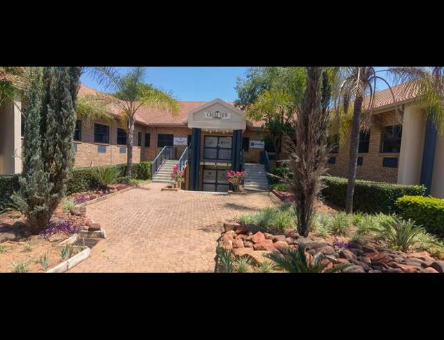 BUSINESS PROPERTY TO RENT IN ERASMUSKLOOF